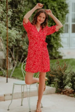 ROBE ADELIA KUAZA