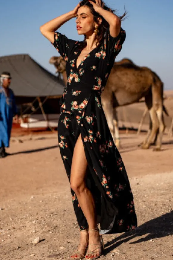 ROBE RUBINA BOURGEONS DE ROSES