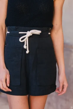 SHORT BARNEY LIN NOIR