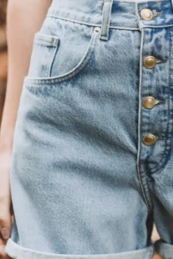 SHORT DENIM ACHILLE BLEACHED