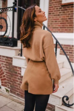 SHORT JERRY CAMEL