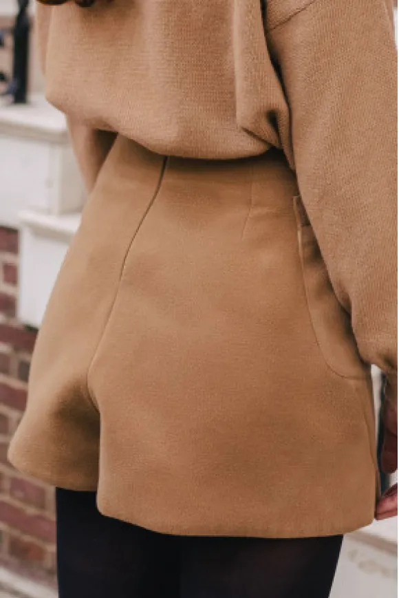 SHORT JERRY CAMEL